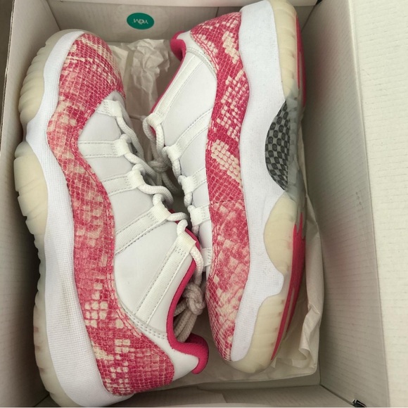 Jordan Women's Pink and White Sneakers
